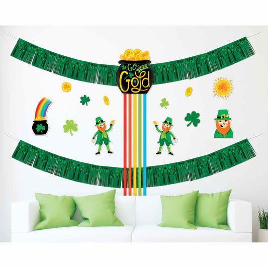 St Patrick's Pot of Gold Room Decorating Kit