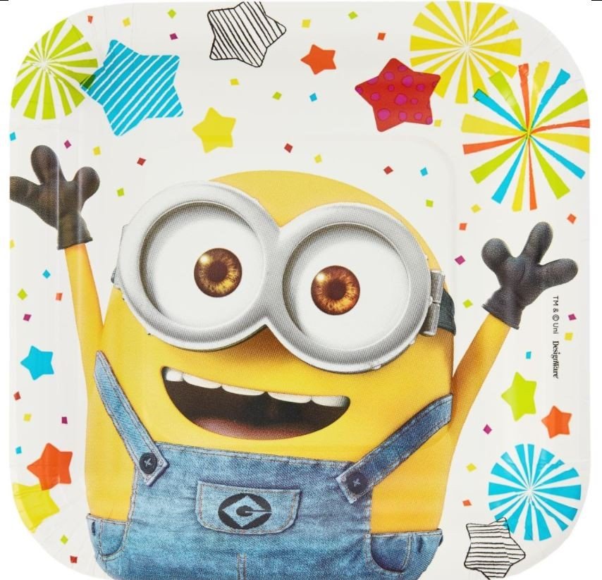 Despicable Me 17cm Square Paper Plates